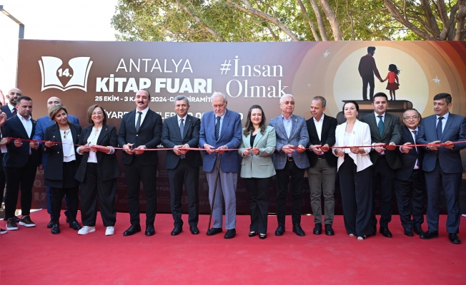 Antalya Kitap Fuarı 14. kez kapılarını açtı