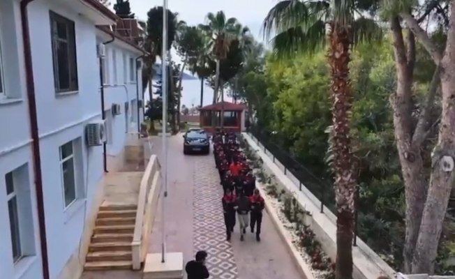 Antalya'da 111 düzensiz göçmen yakalandı