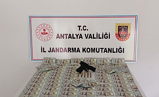 Antalya’da 85 bin sahte dolar ele geçirildi