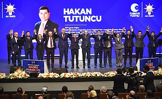 AK Parti Adayı Tütüncü: "Antalya'nın gelecek yolculuğuna hazırız"