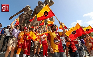  Galatasaray’ın şampiyonluk coşkusu Afrika’da da sürüyor