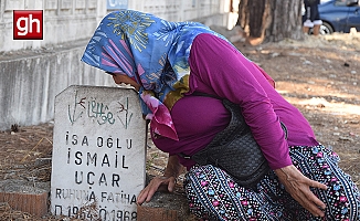 Sahipsiz çocuk mezarının altından göz yaşartan dram çıktı