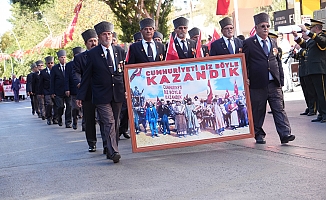 Antalya'da Cumhuriyet coşkusu