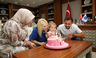 Rahim nakliyle dünyaya gelen Özlenen bebek 2 yaşında